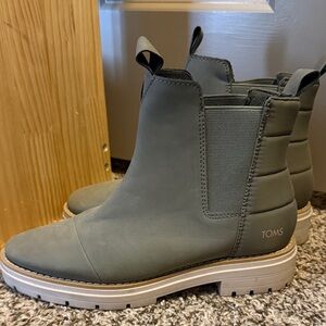 TOMS Olive Green Chelsea Boots
